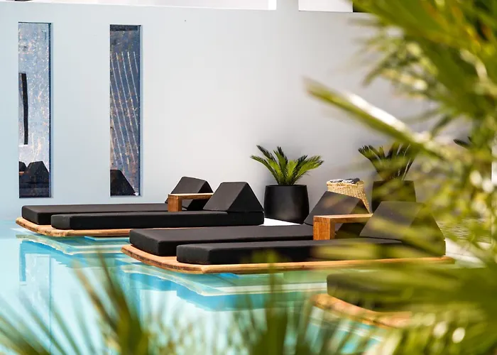 Psarou Black Villas