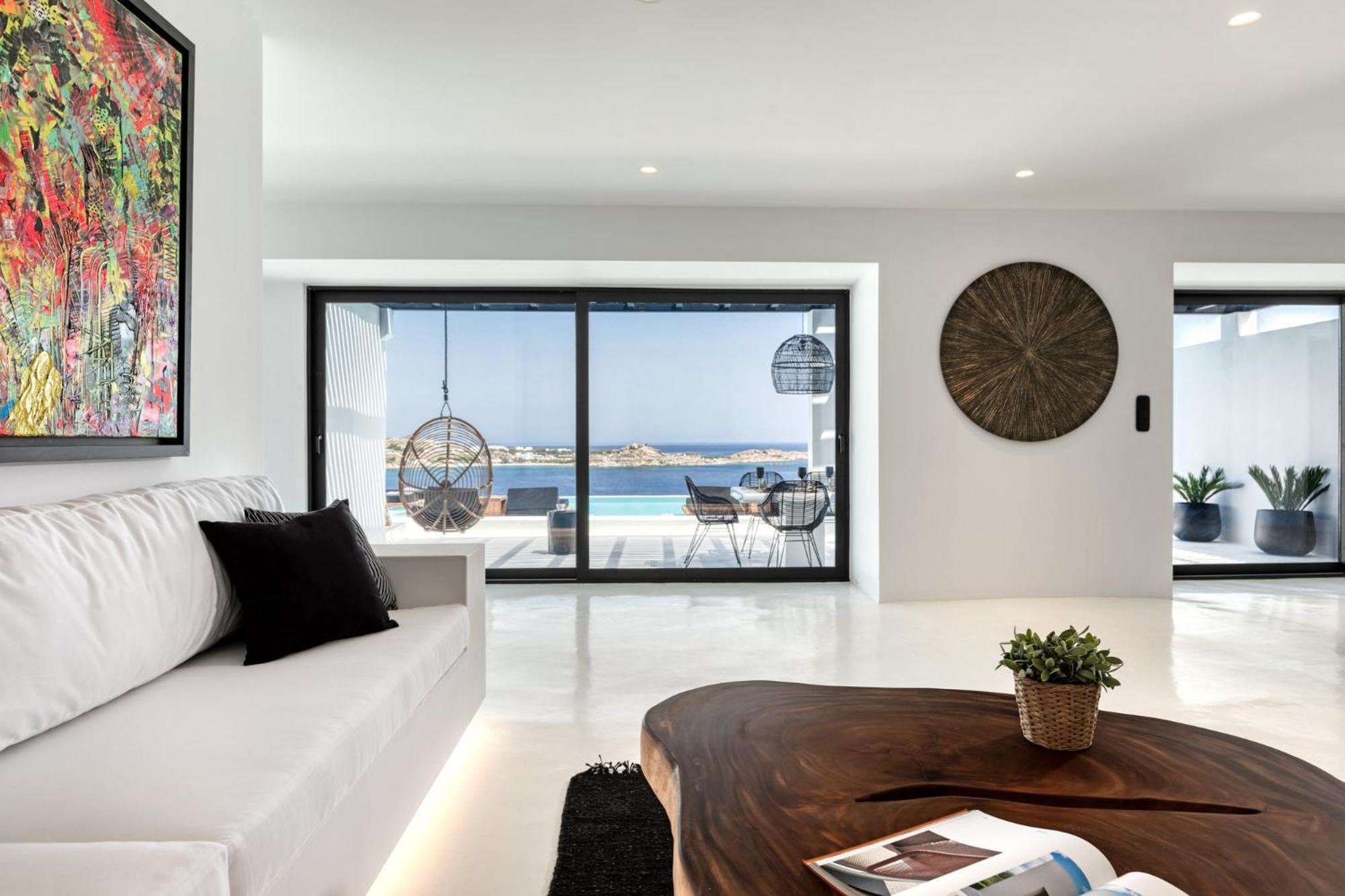Psarou Black Villa Mykonos Town